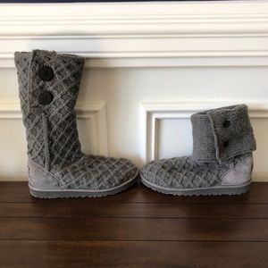Ugg knit boots